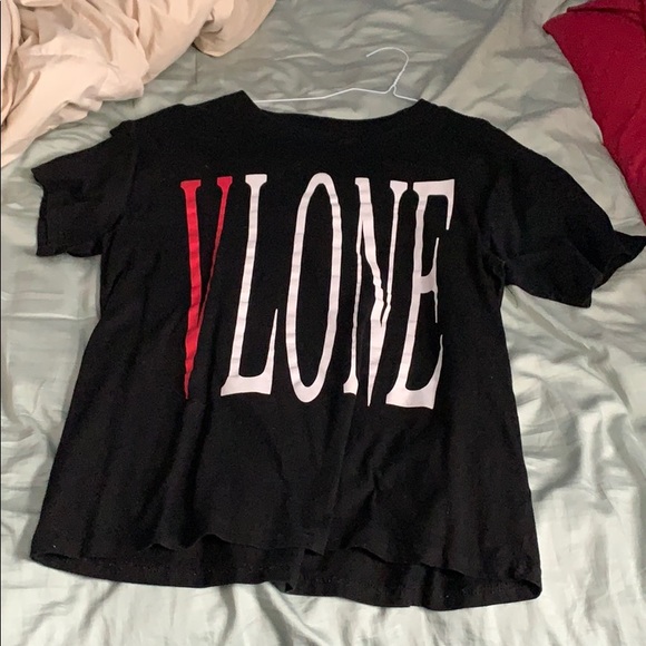 Tee - Picture 1 of 1